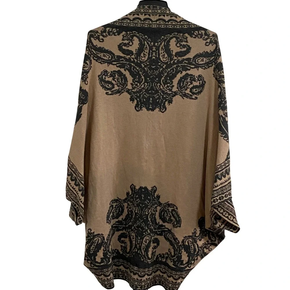 Cut25 Folk Paisley Shawl Wrap Women M Tan Black Boho Open Front Poncho
